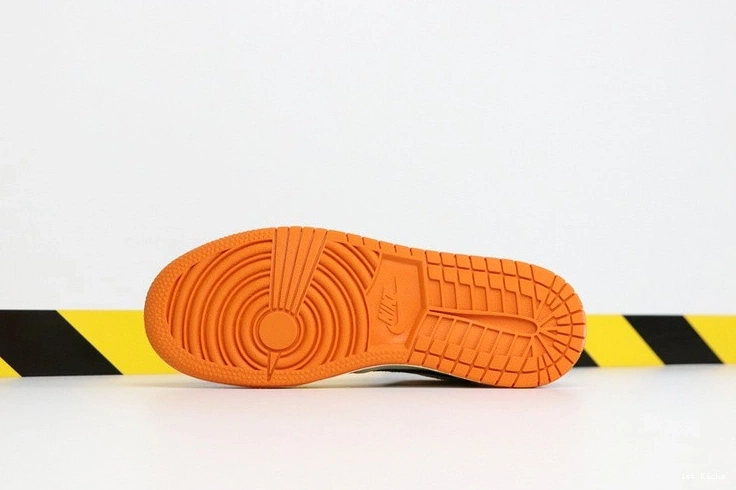 575441-113 Jordan Shattered  Backboard Reverse 1 Retro (GS)  0518